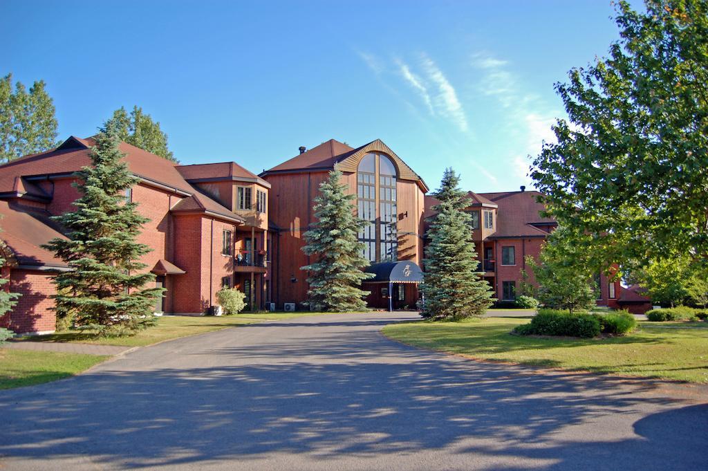 L'Auberge Du Lac St-Pierre ทรัวส์-ริวิแยร์ ภายนอก รูปภาพ