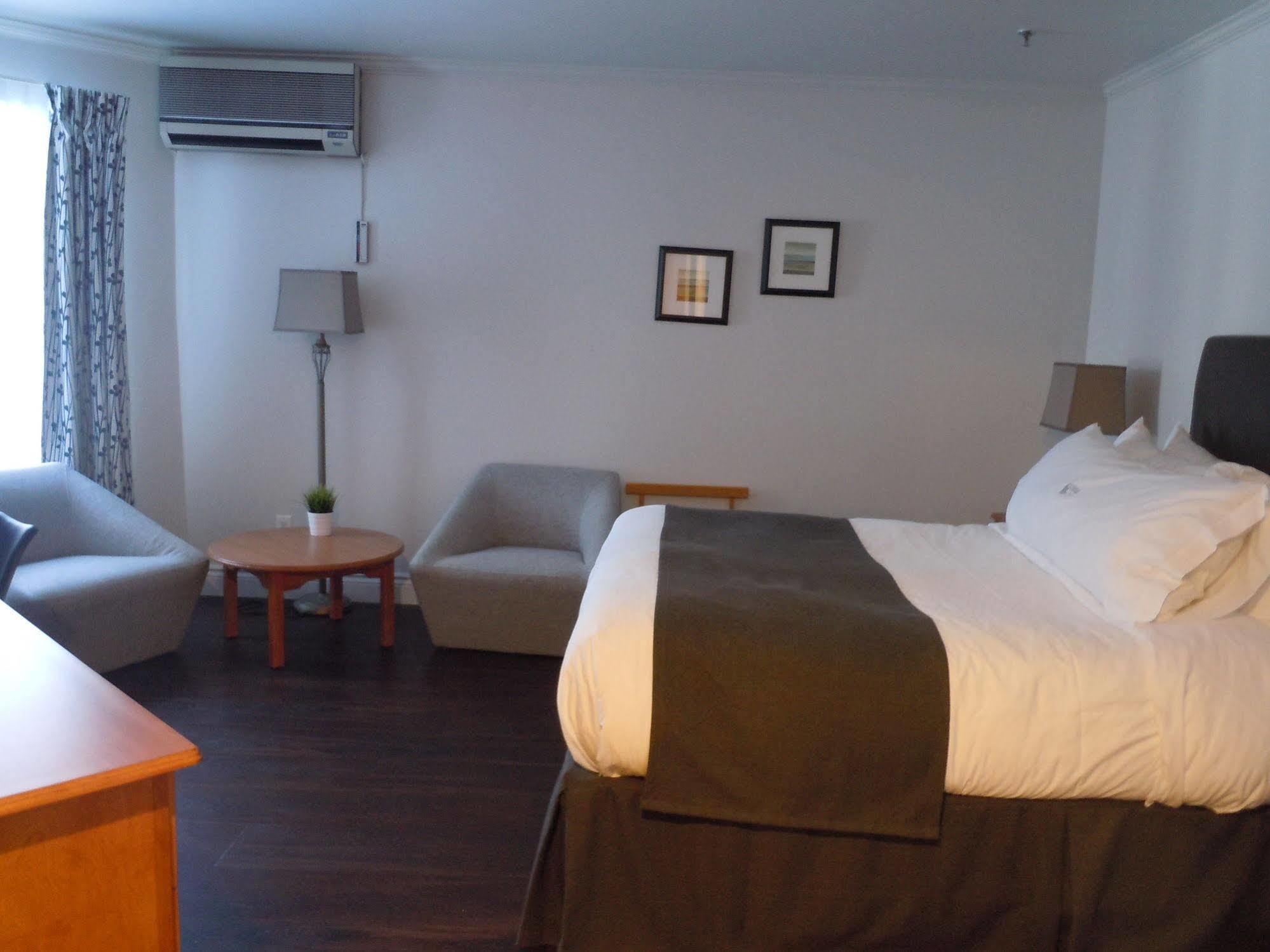 L'Auberge Du Lac St-Pierre ทรัวส์-ริวิแยร์ ภายนอก รูปภาพ
